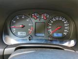 Volkswagen vw Golf 4 Benziner 1,6 - Volkswagen Golf aus 2003: 1.6