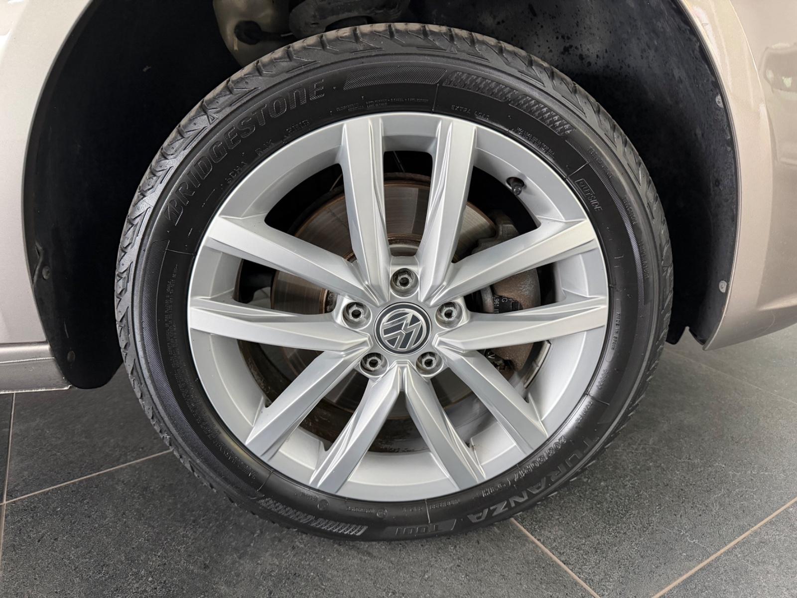 Volkswagen Caddy  Highline/ACC/Kamera/Navi/Bi-Xenon/1.H