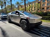 Tesla Cybertruck.  World wide shipping !