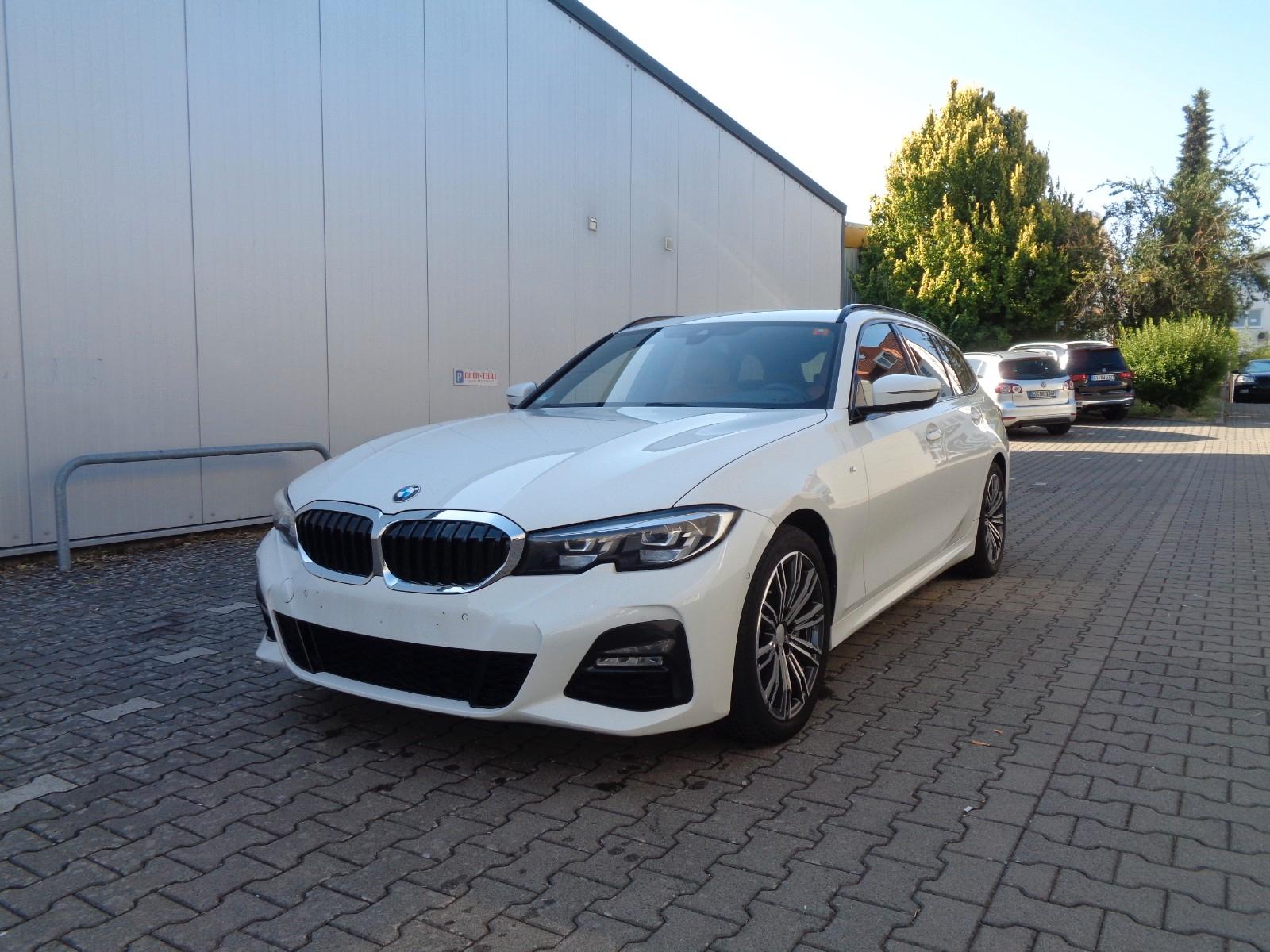 BMW 330dAut. xDrive,Touring,M Sport,elek Sitze,Leder
