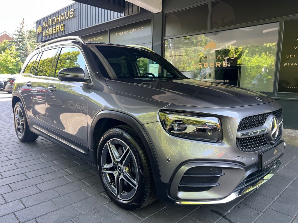 Mercedes-Benz GLB 220