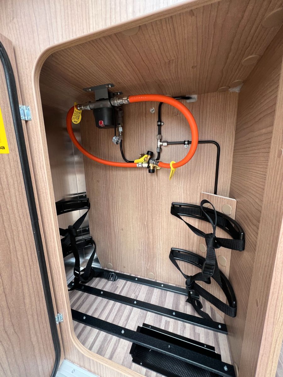 Fahrzeugabbildung Malibu Van compact 600 LE