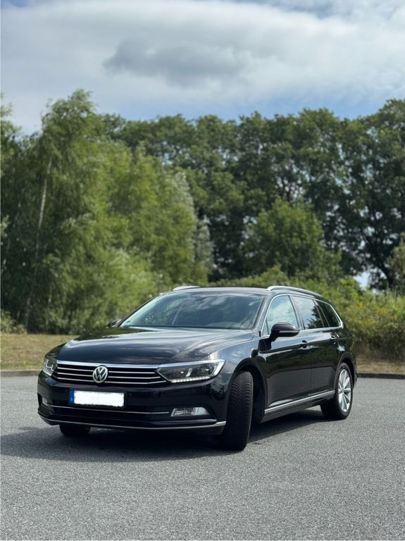 Image of Volkswagen Passat
