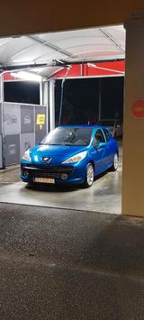 Peugeot 207 RC 175 THP RC - Peugeot 207 Rc mit Benzin-Antrieb