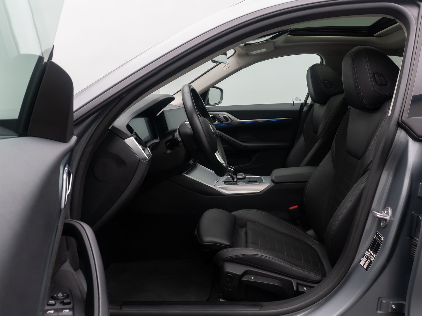 Fahrzeugabbildung BMW 420 Gran Coup&eacute; Alarm DAB Kamera Glasdach Sport