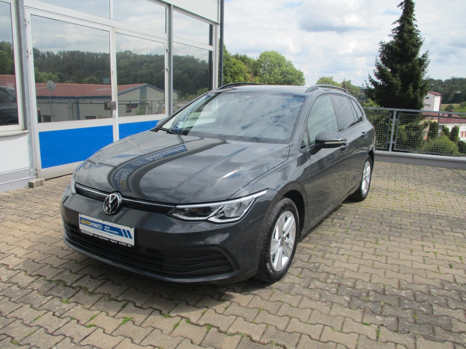 Volkswagen Golf VIII Variant Life+1.Hand