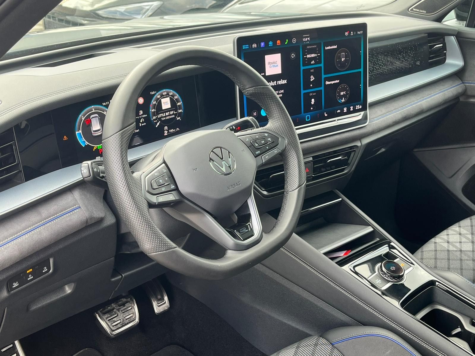 Изображение автомобиля Volkswagen Tayron 2.0 TDI 4M R-Line BLACK*7Si*MATRIX*PANO