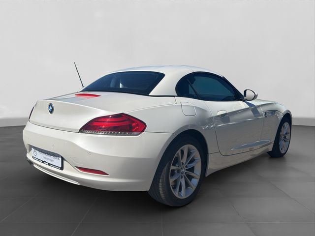 Fahrzeugabbildung BMW Z4 sDrive 20i Cabrio+Xenon+Leder+Sportsitze