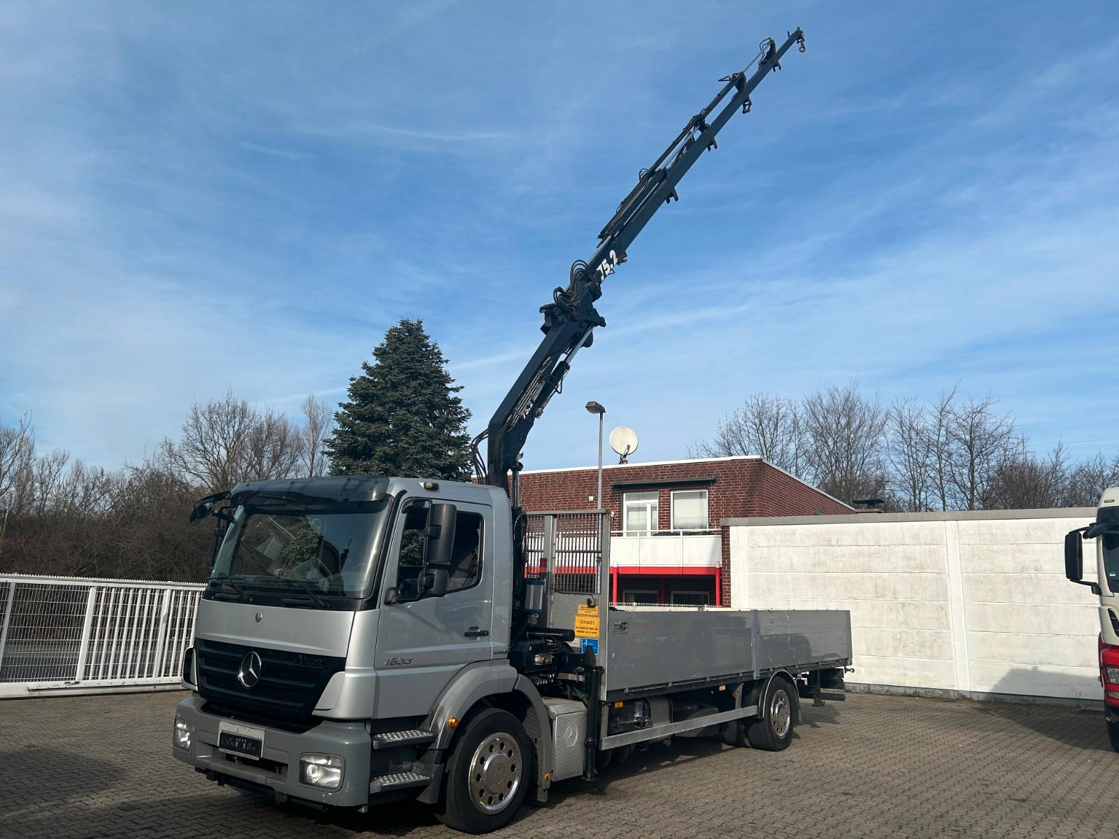 Mercedes-Benz 1833 Axor  mit Terex 75,2 Kran  5 Hydr.Aus-Schub