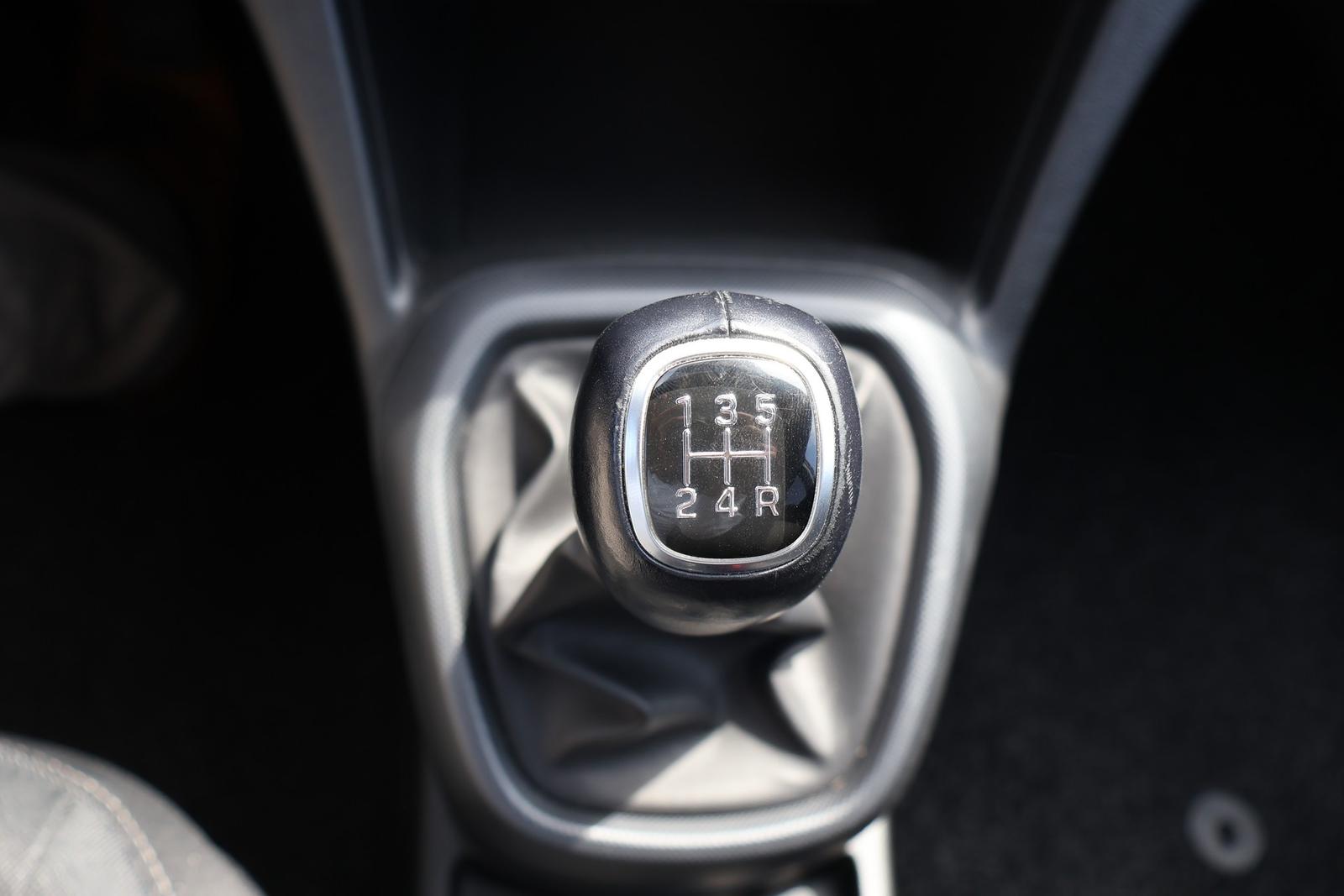 Hyundai i10 1.0 YES! Tempomat Freisprechanlage Klima