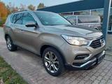 Ssangyong REXTON 2.2 Diesel / Allrad / Verkehrsz-erk./DAB - mit Diesel-Antrieb: Beige, Vollleder, Scheckheftgepflegt