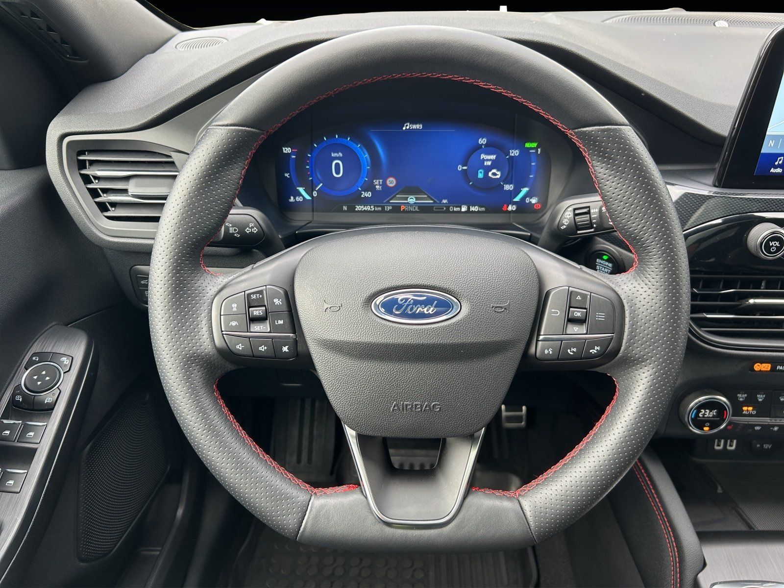 Fahrzeugabbildung Ford Kuga 2.5 PHEV ST-Line X Aut./LED/ACC/KAMERA/PANO