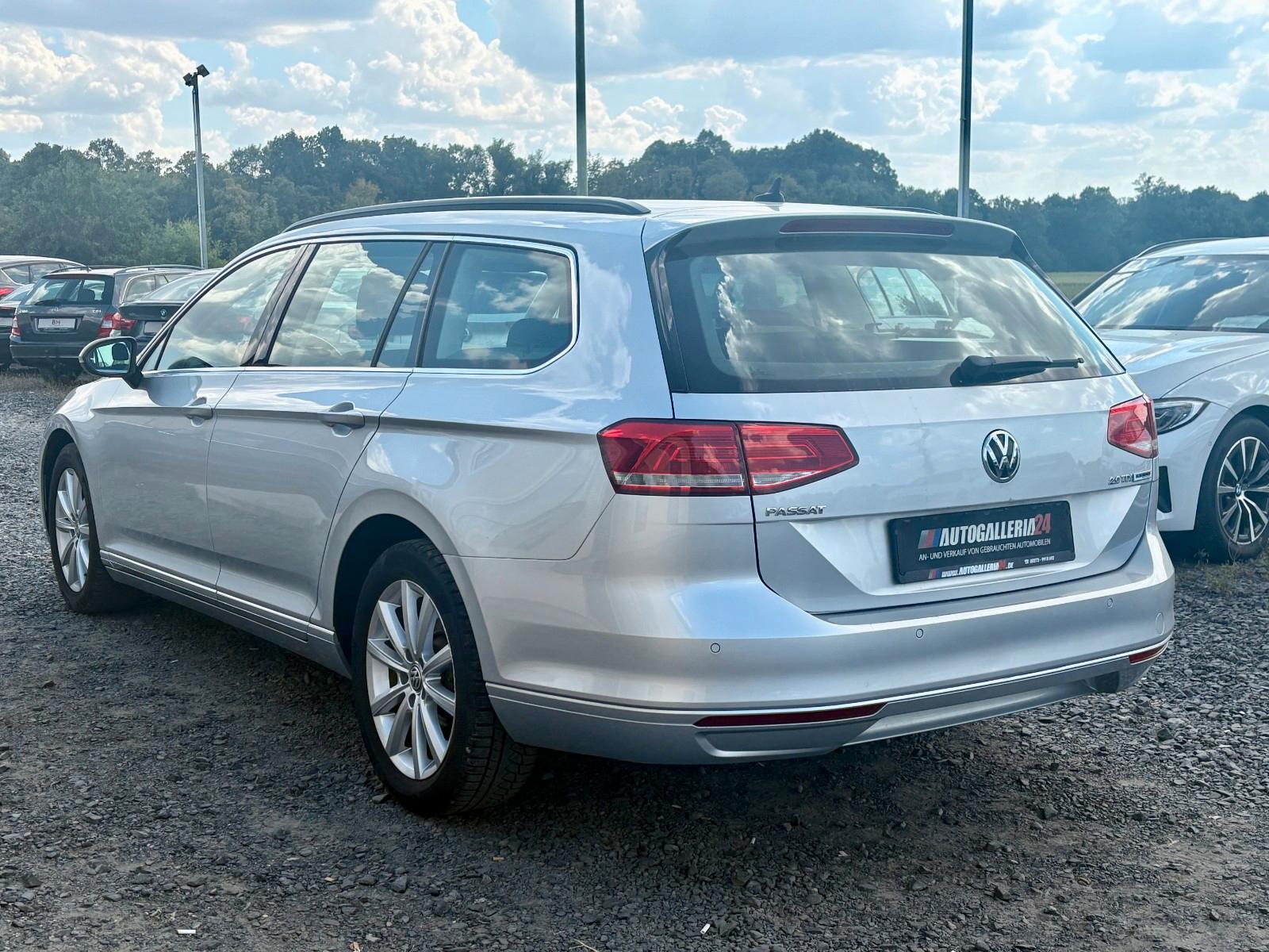 Volkswagen Passat Variant 2.0 TDI DSG Navi ACC SPORTSITZE