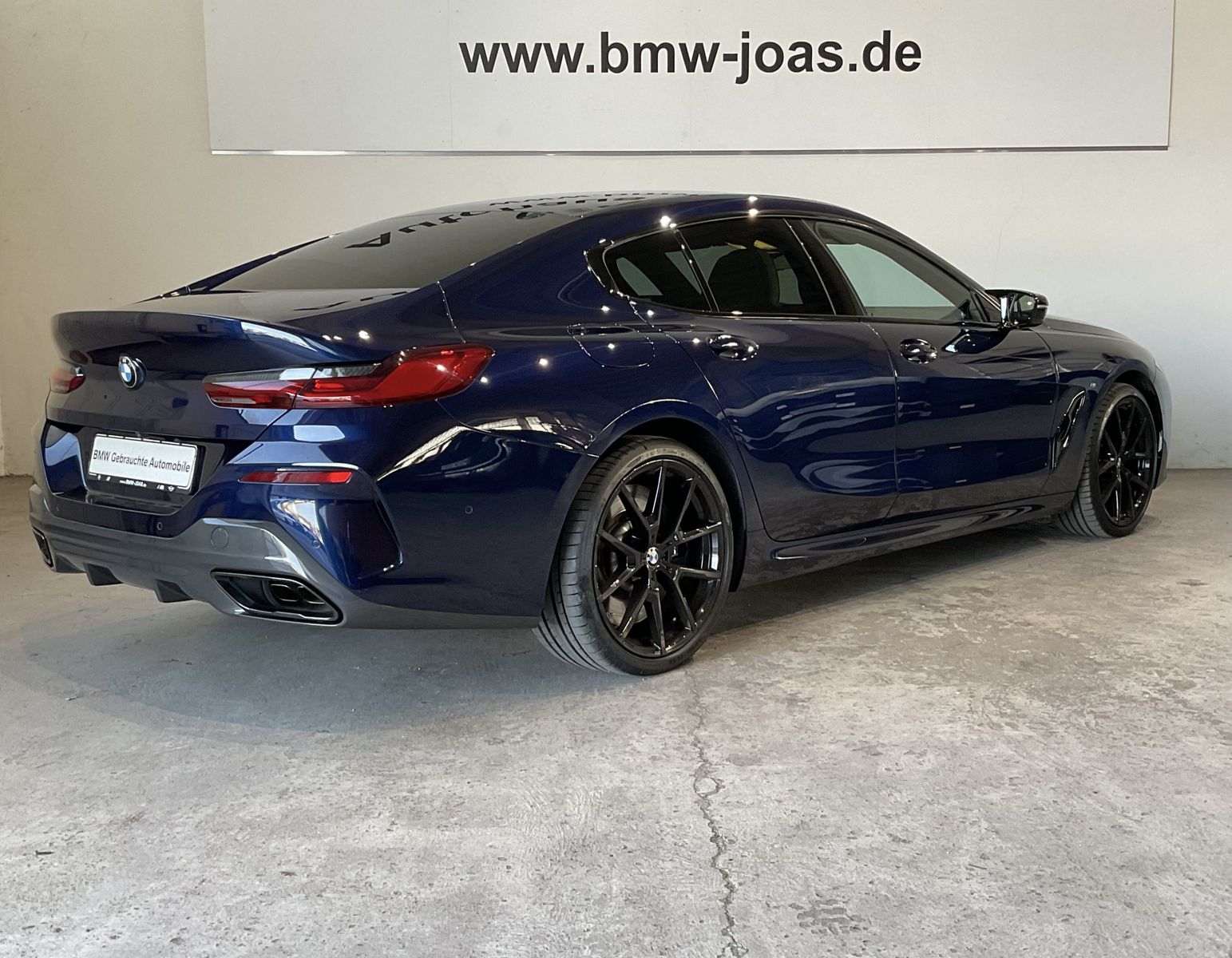 Fahrzeugeinzelansicht 18 Fahrzeugabbildung BMW M850i xDrive Sitzbelüftung~Laserlicht~Panoramada