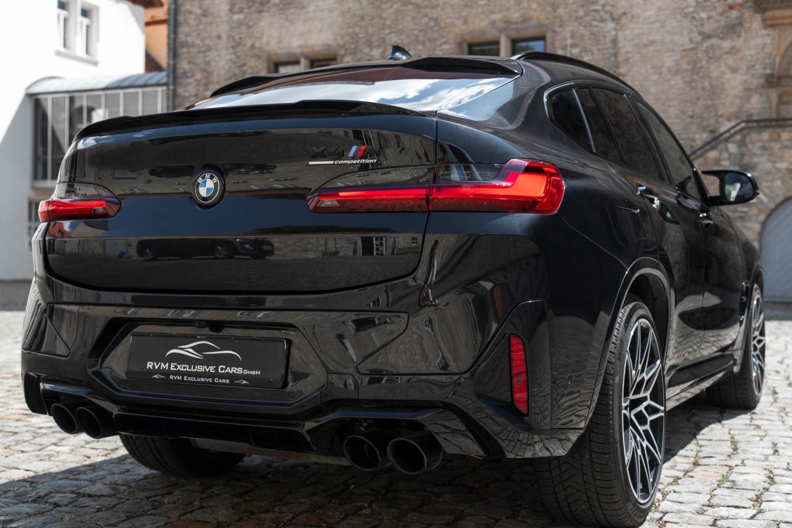 Fahrzeugabbildung BMW X4 M COMPETITION ACC H&K HUD LED 360°