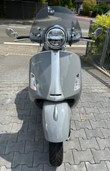 Vespa GTS 300 Super Tech - VESPA 300