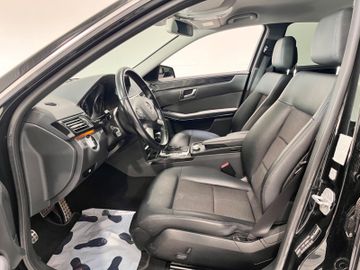 Mercedes E 200 - 11