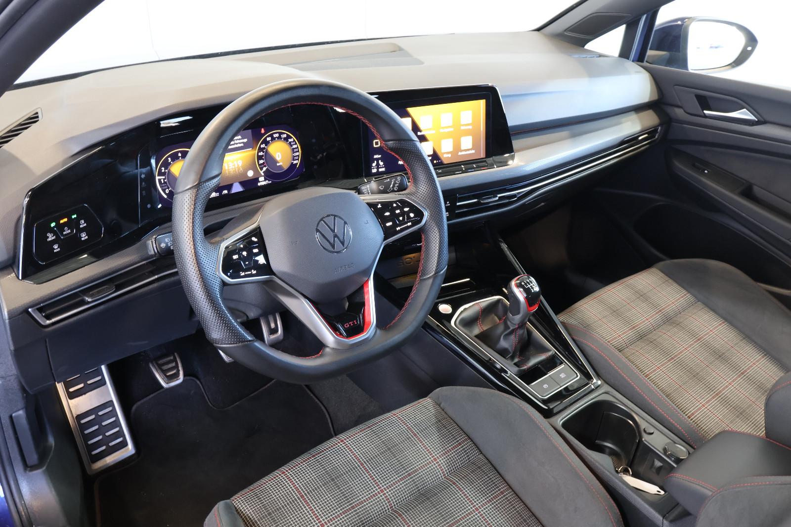 Volkswagen Golf VIII GTI 2.0 TSI AID+ACC+LED+AMBIENT+19", миниатюра 12