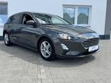 Ford Focus Lim. Cool & Connect - Ford Focus Cool & Connect Gebrauchtwagen
