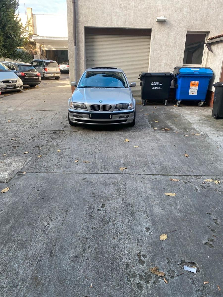 BMW 325