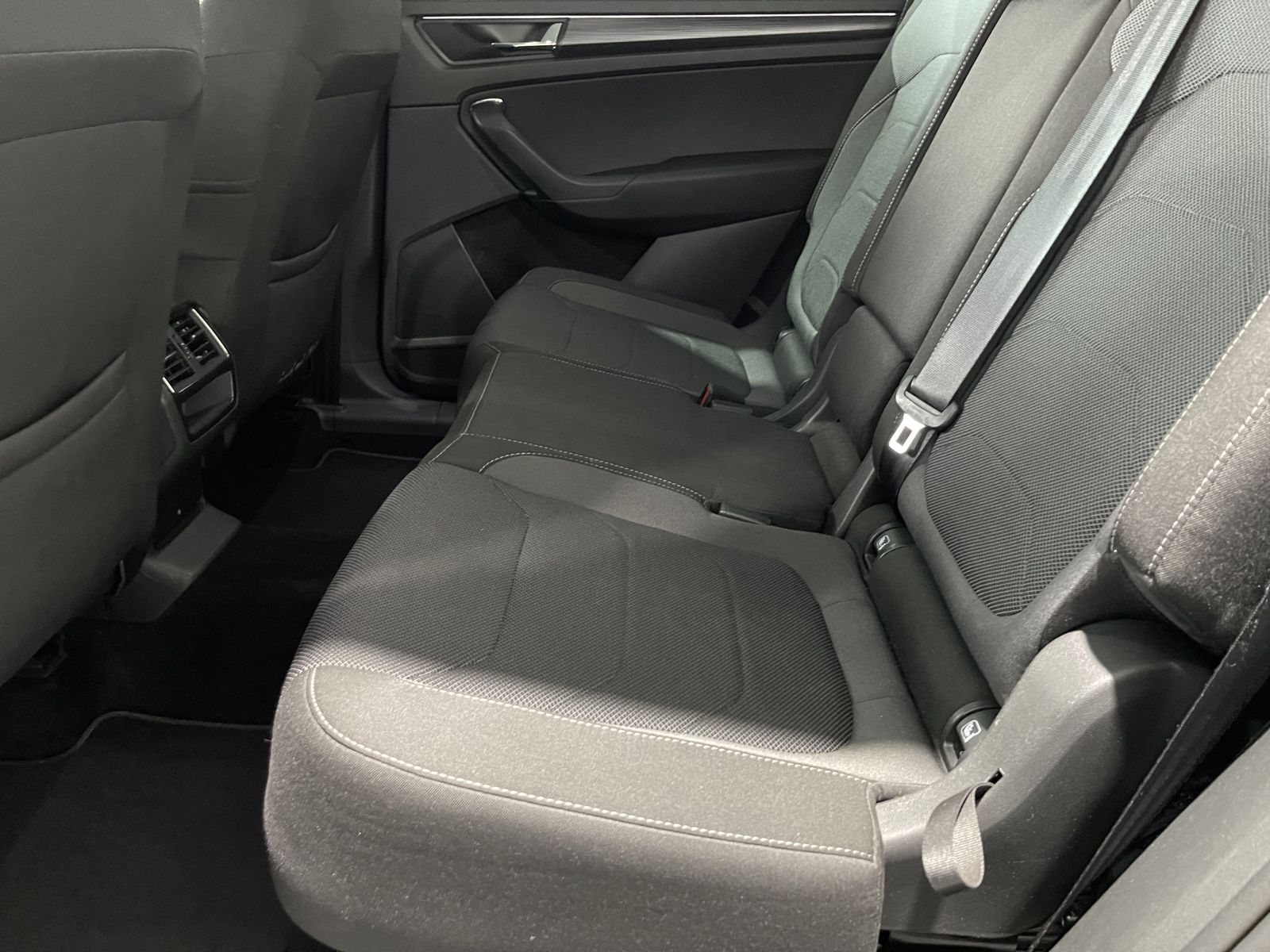 Fahrzeugabbildung SKODA Kodiaq Ambition 2.0 TDI*AHK*ACC*Cam*STHZ*Navi*