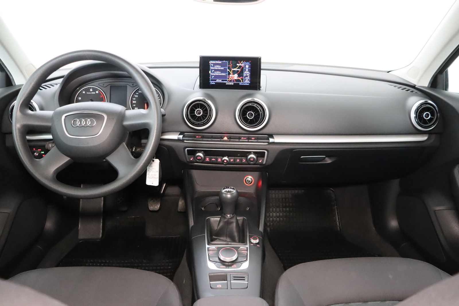 Fahrzeugabbildung Audi A3 1.4 TFSI * HU/AU neu * 1.Hand