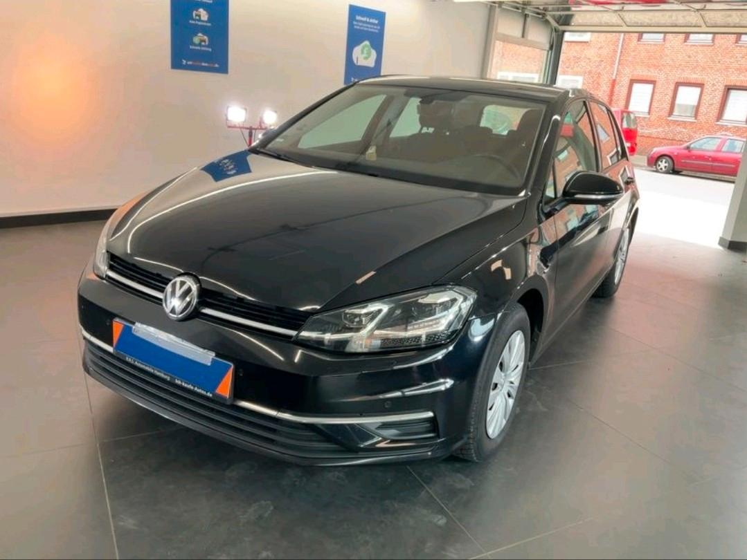 Volkswagen Golf VII Lim. Comfortline BMT/Start-Stop/Garanti