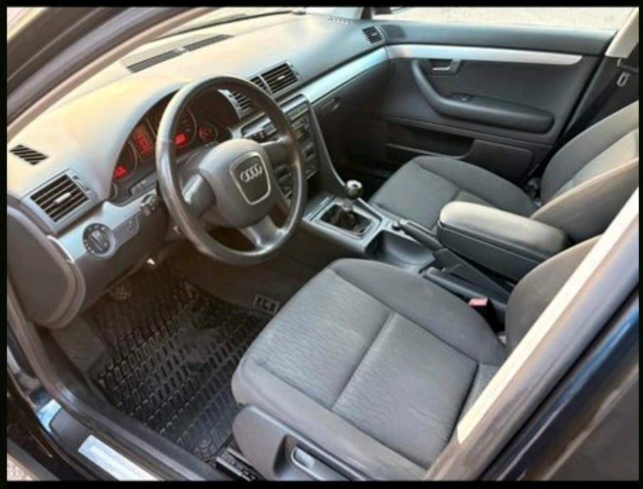 Audi A4 2006 — photo 7