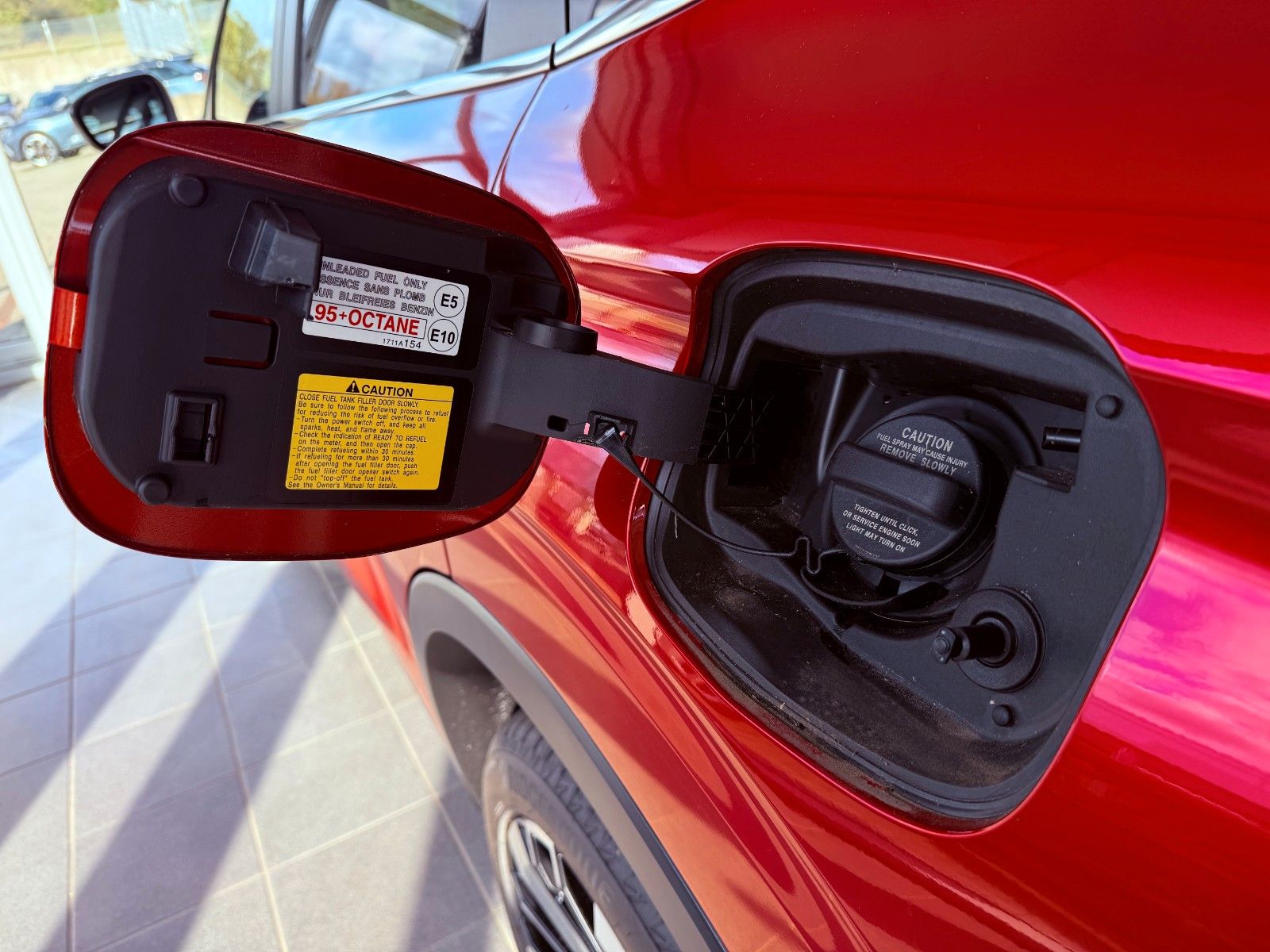 Fahrzeugabbildung Mitsubishi Outlander Intro Edi. PHEV 4WD LED AHK Kam 20"