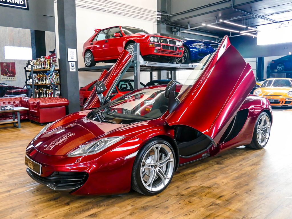 McLaren MP4-12C