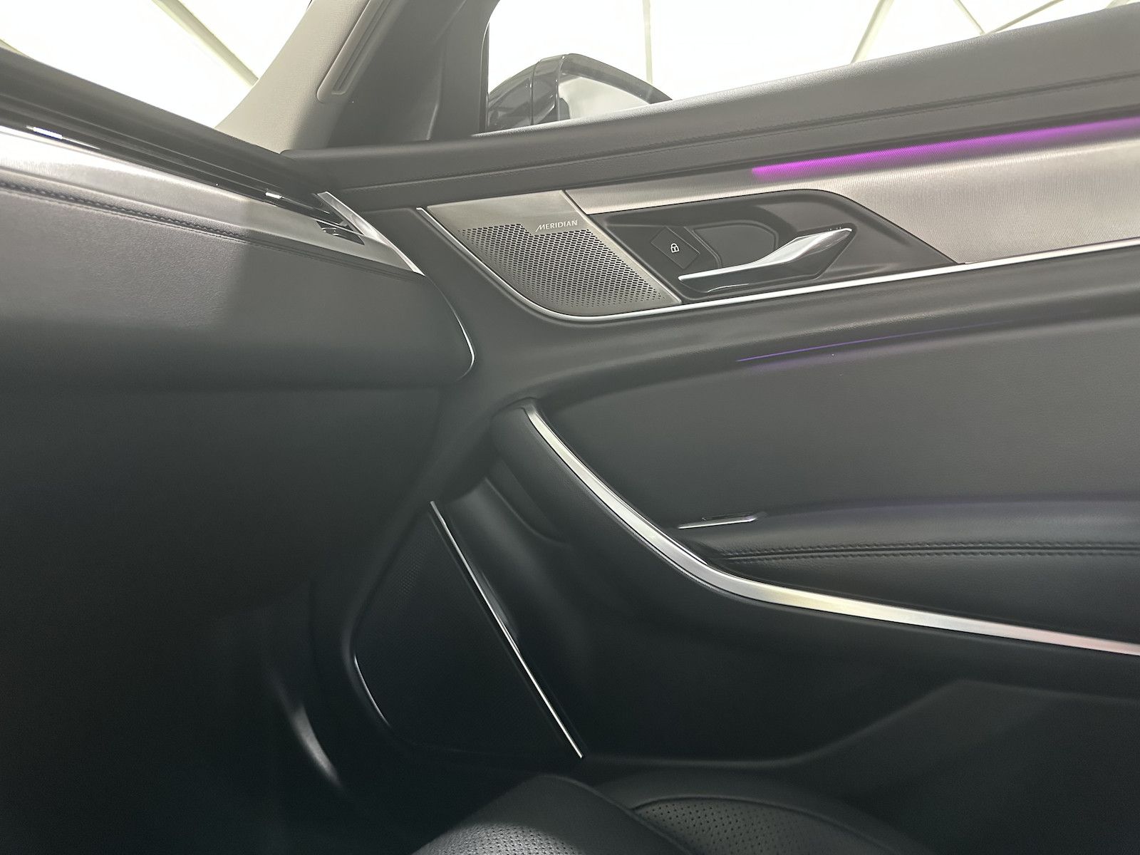Fahrzeugabbildung Jaguar XF D200 SE Sportbrake/Facelift/Leder/AHK/