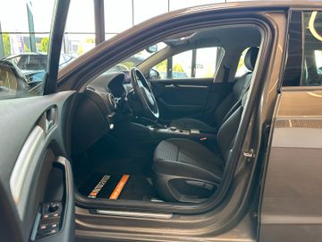 MYAUTOCENTER – Gebraucht- und Jahreswagen mit Werkstattservice in Pfaffenhofen Audi A3 Sportback ambition quattro *TÜV*LED*