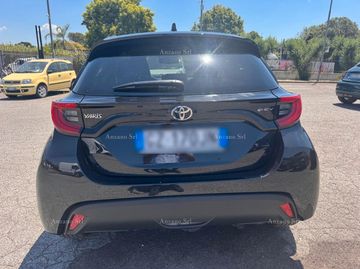 Toyota Yaris - 12