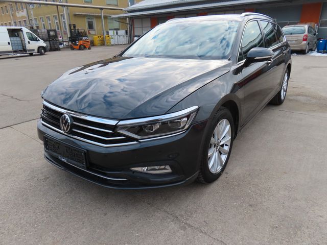 Volkswagen Passat 2,0 DSG ACC MATRIX  Business ALU