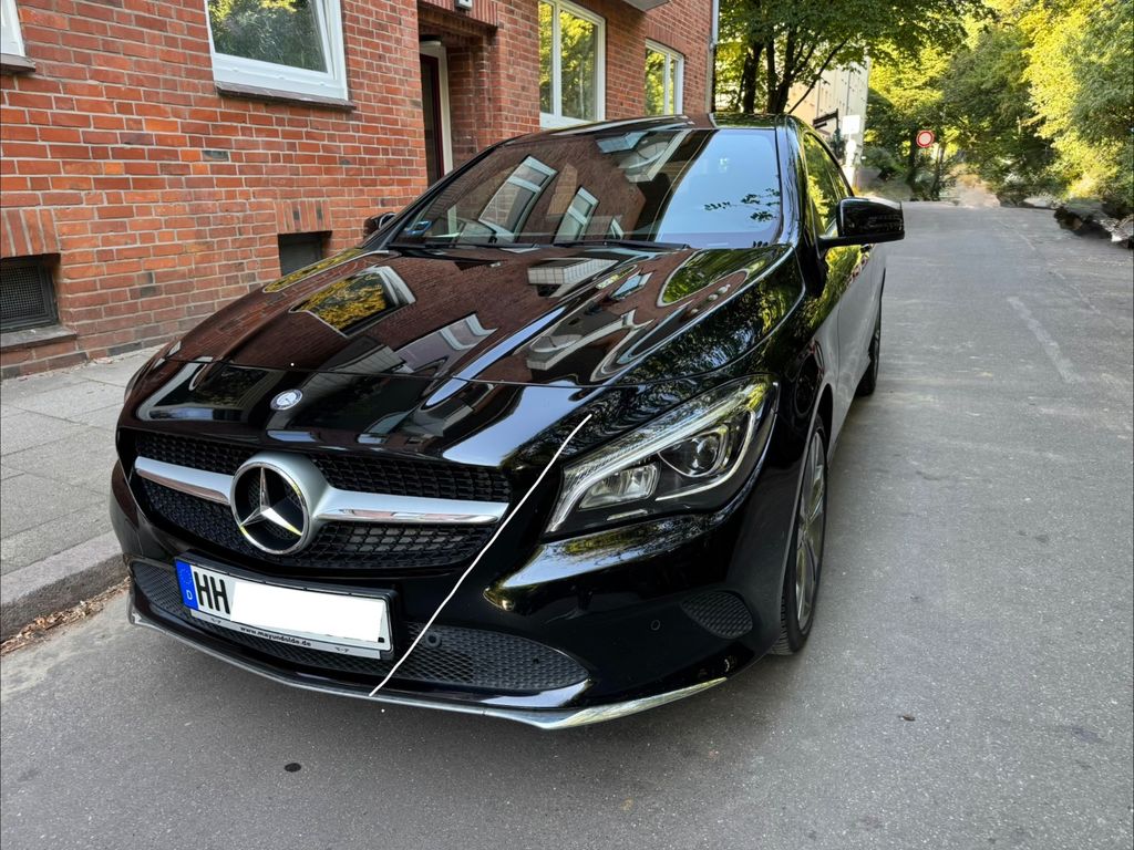 Image of Mercedes-Benz CLA 180