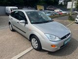 Ford Focus Lim. Ghia*TÜV NEU*KLIMA*SEHR SAUBER*TOP* - Ford aus 2000