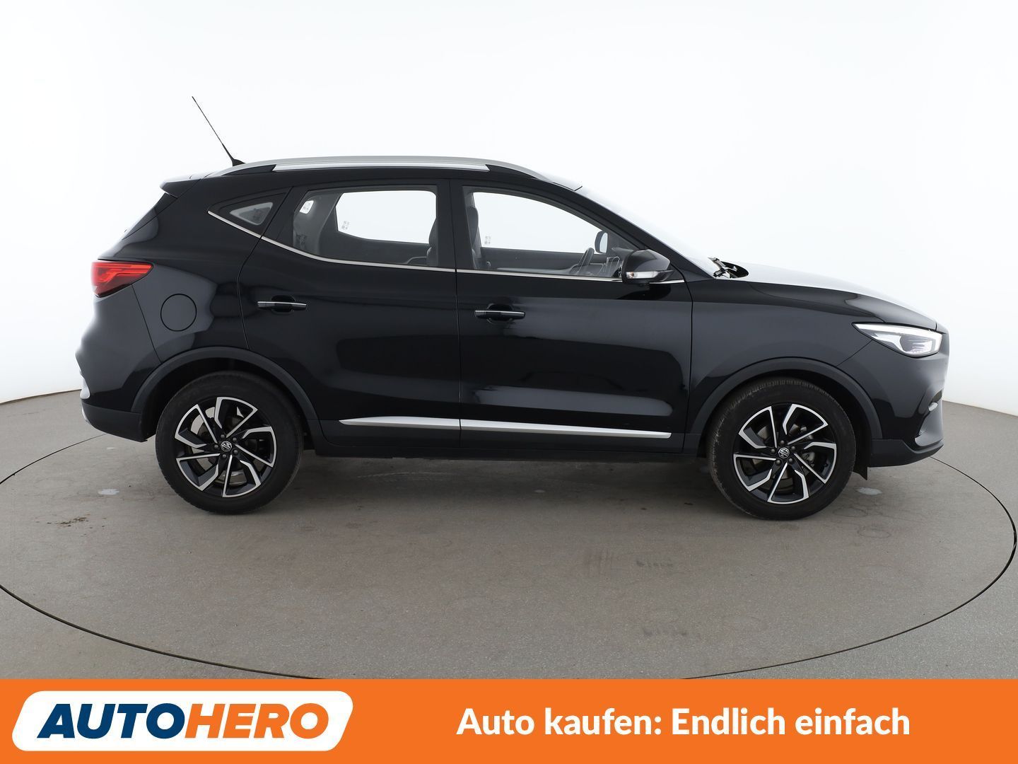 MG ZS