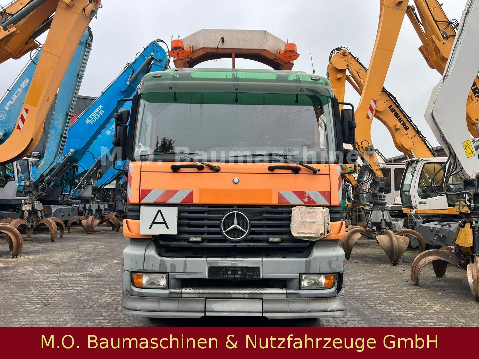 Fahrzeugabbildung Mercedes-Benz Actros 3246 / Saug & Spühlwagen / Kutschke D/NRW