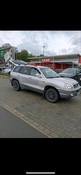 Hyundai Santa Fe 2004 - Hyundai SANTA FE aus 2004