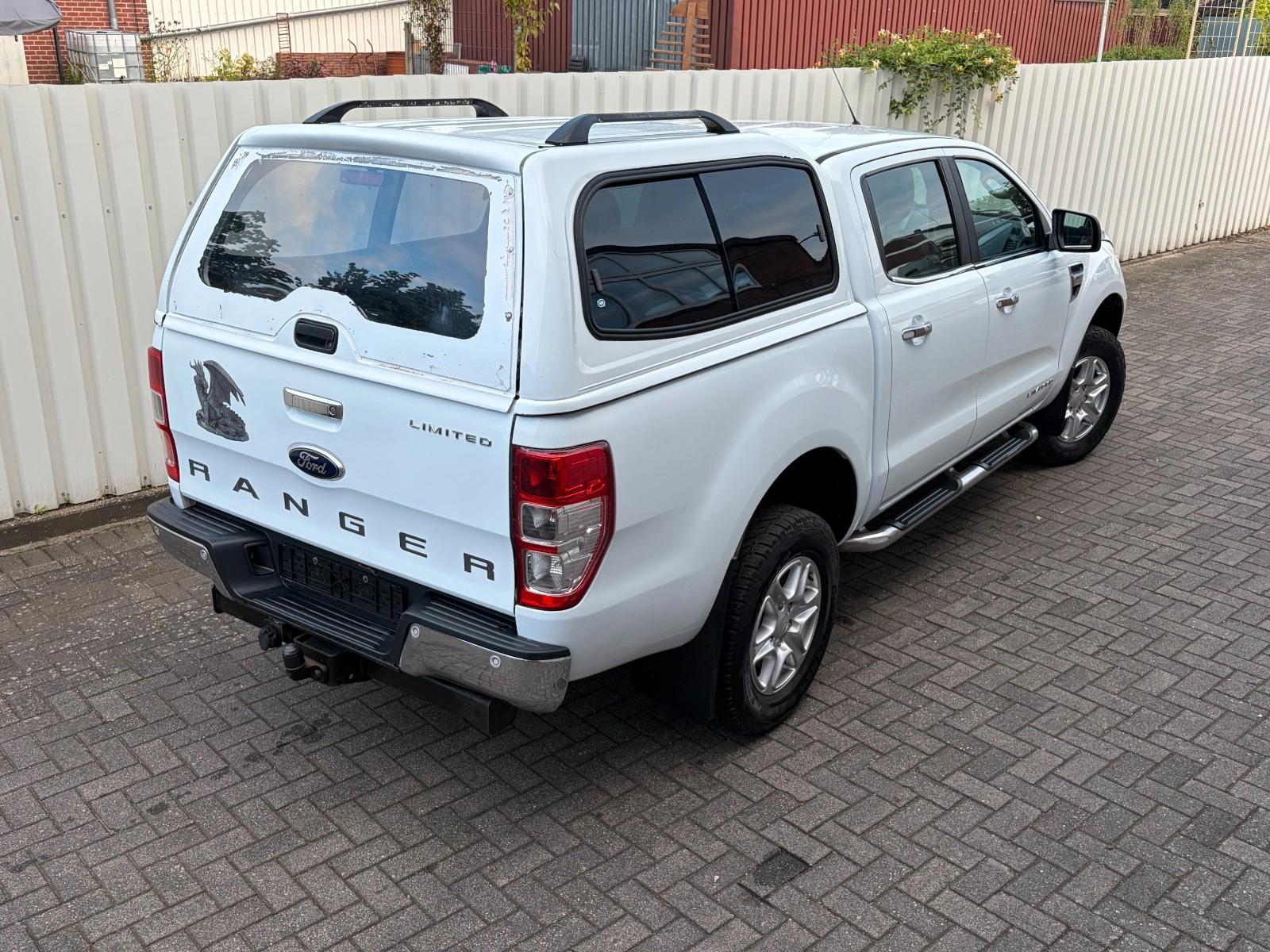 Ford Ranger Limited Double Cabine 4x4 2.2 TDCi 150 ch – BVM – Cuir – Attelage