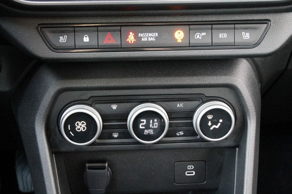 Fahrzeugabbildung Dacia Sandero Journey TCe 90