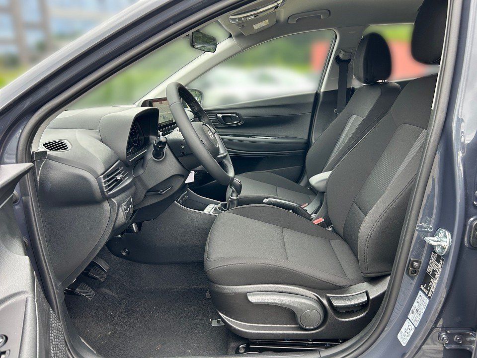 Fahrzeugabbildung Hyundai i20 MY25 1.0T TREND TZ NAV+KAMERA+PDC+QI+CARPLAY