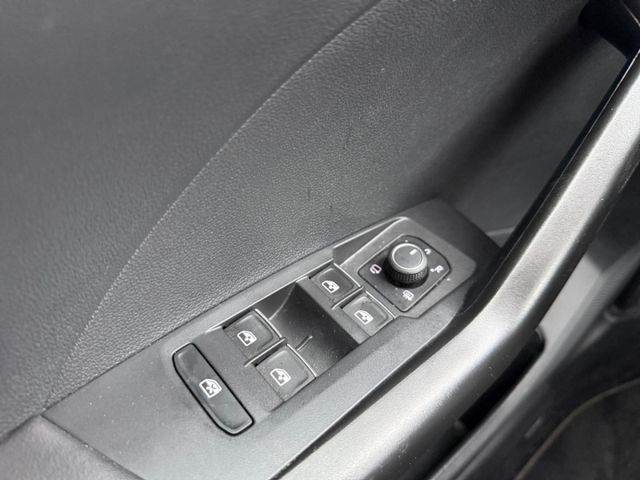 T-Cross Active 1.5 TSI AHK-abnehmbar Navi ACC