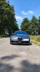 Alfa Romeo Giulia 2.9 V6 Bi-Turbo 375 kW AT8 Quadrifogl... - Alfa Romeo Giulia in Bremen