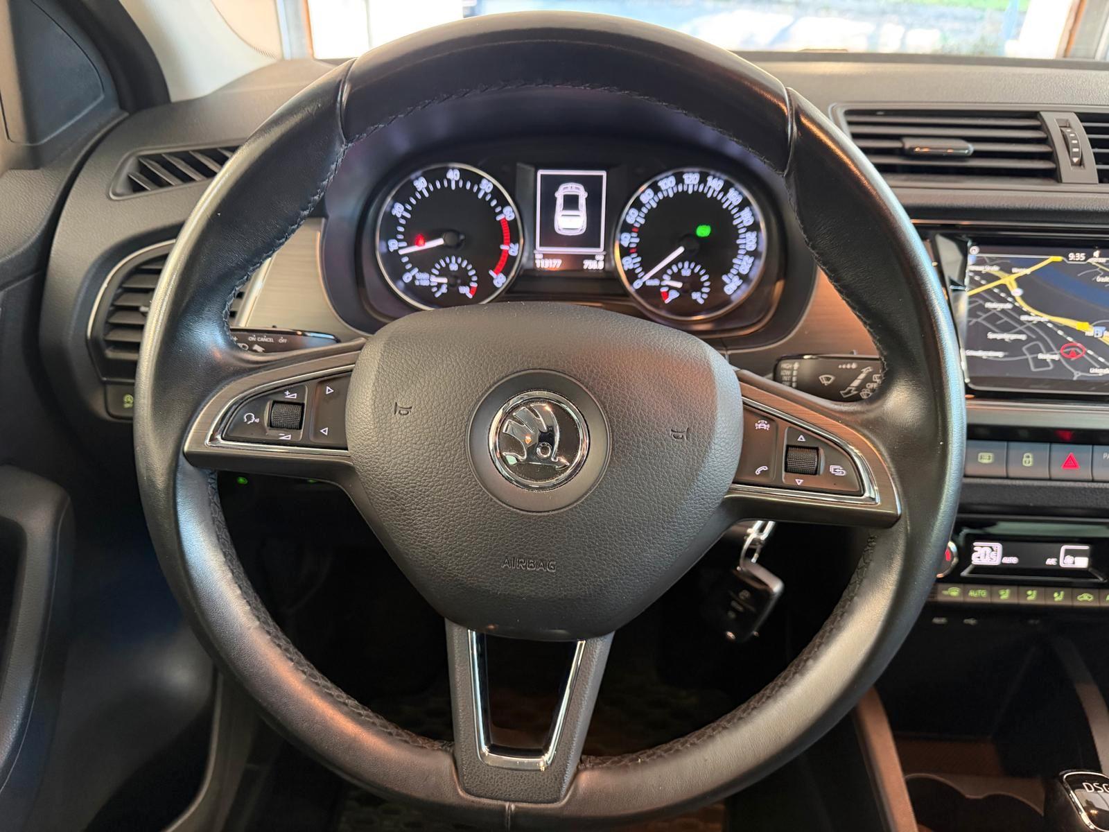 Skoda Fabia Joy*Autom.*Tempo*NAVI*8-fach bereift