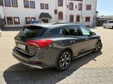 Ford Focus 2,0 EcoBlue 110kW Active Vignale Turni... - Ford Focus von privat