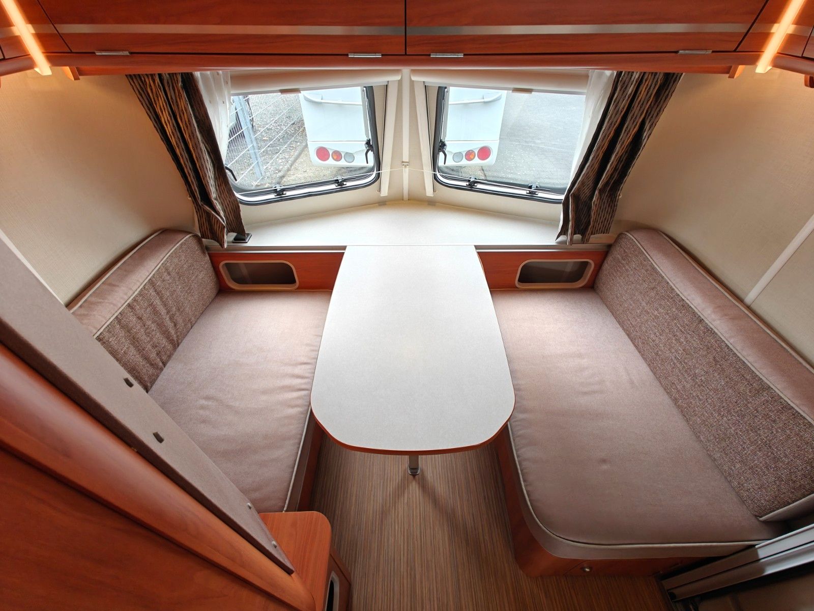 Fahrzeugabbildung HYMER / ERIBA / HYMERCAR Touring Troll 535 GT - Autark, Combi 4, TV -