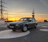 Alfa Romeo 75 2.0 TS  - graue Alfa Romeo 75