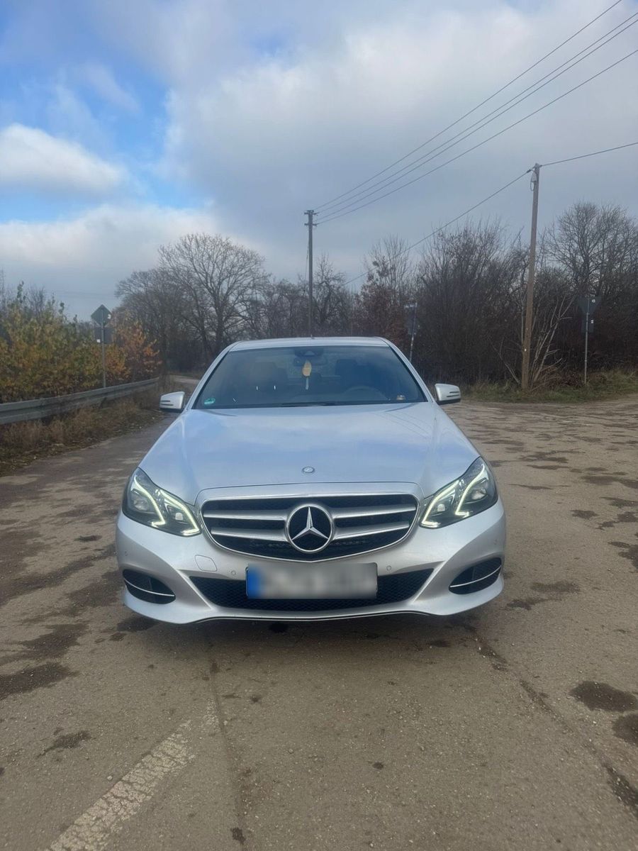 MERCEDES-BENZ Mercedes Benz E Klasse 220