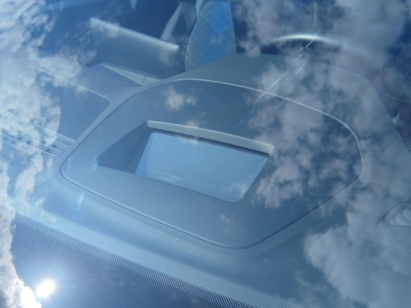Volkswagen Golf R 2.0 TSI 4MOTION DSG *PANO*HuD*R-CAM*, миниатюра 23